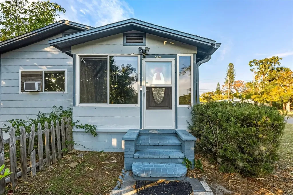 5401 21st Avenue S Gulfport FL 33707