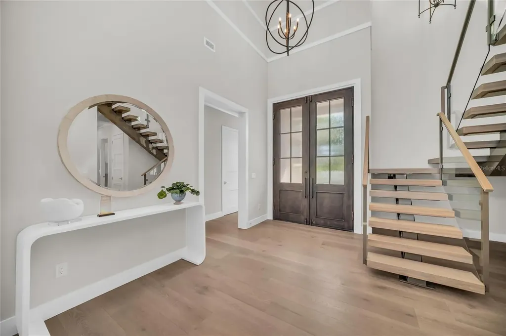1516 S Orange Avenue Sarasota FL 34239