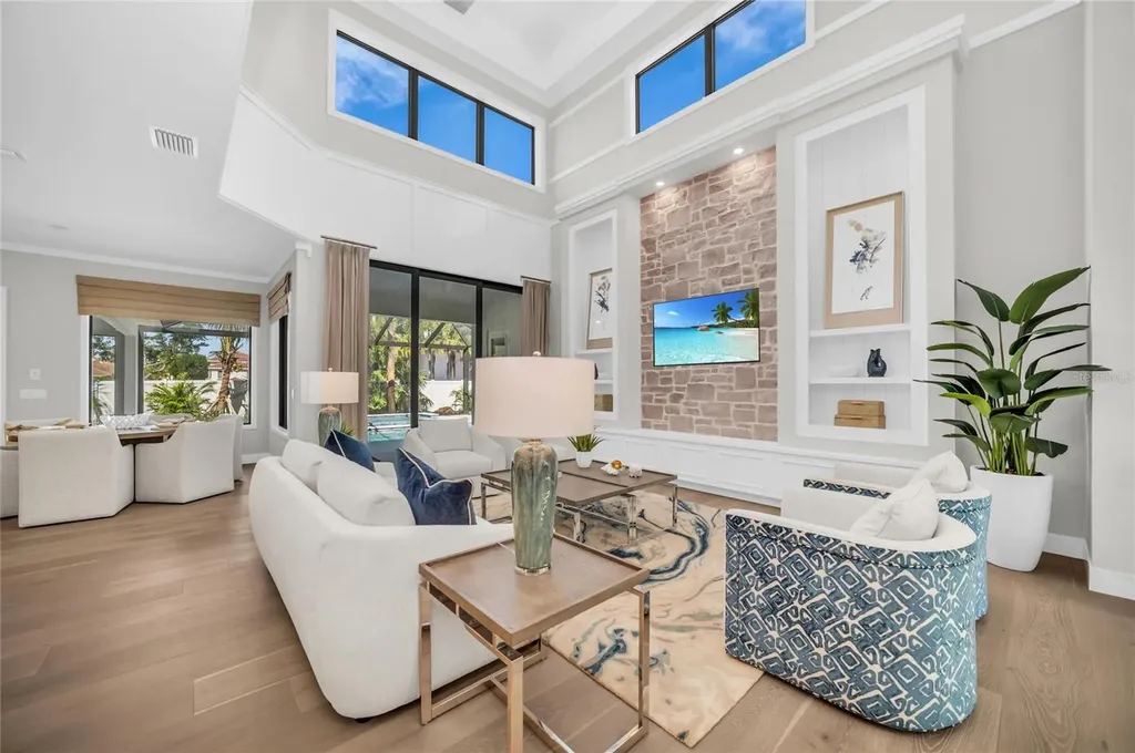 1516 S Orange Avenue Sarasota FL 34239