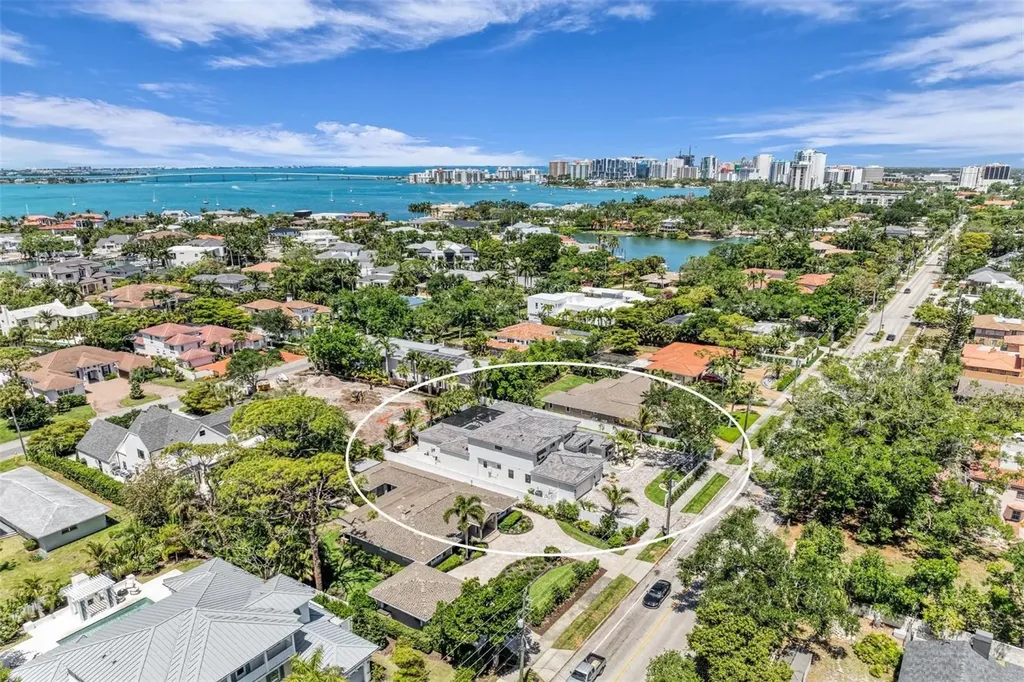 1516 S Orange Avenue Sarasota FL 34239