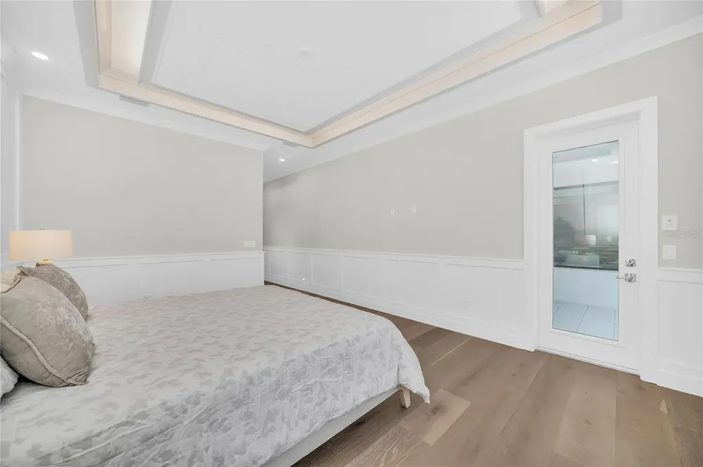 1516 S Orange Avenue Sarasota FL 34239