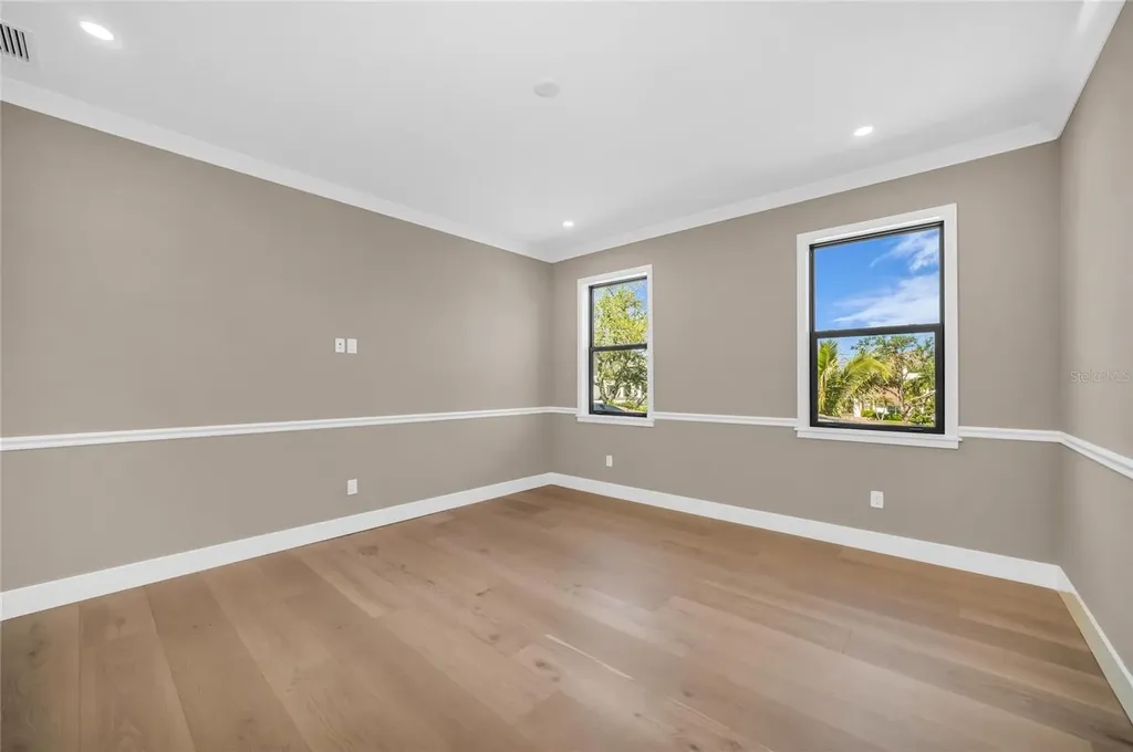 1516 S Orange Avenue Sarasota FL 34239