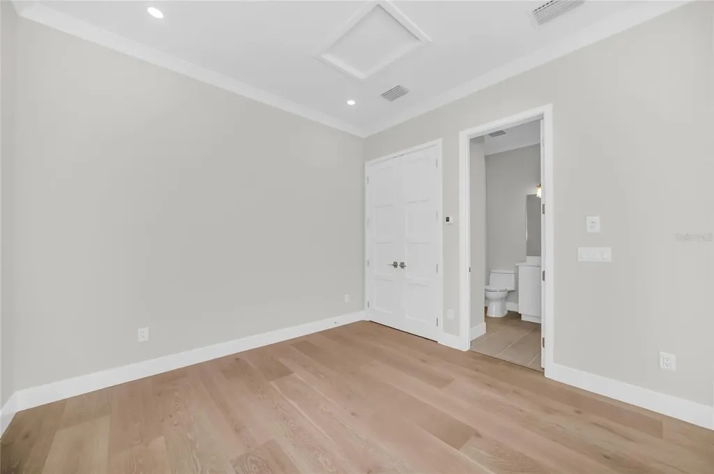 1516 S Orange Avenue Sarasota FL 34239