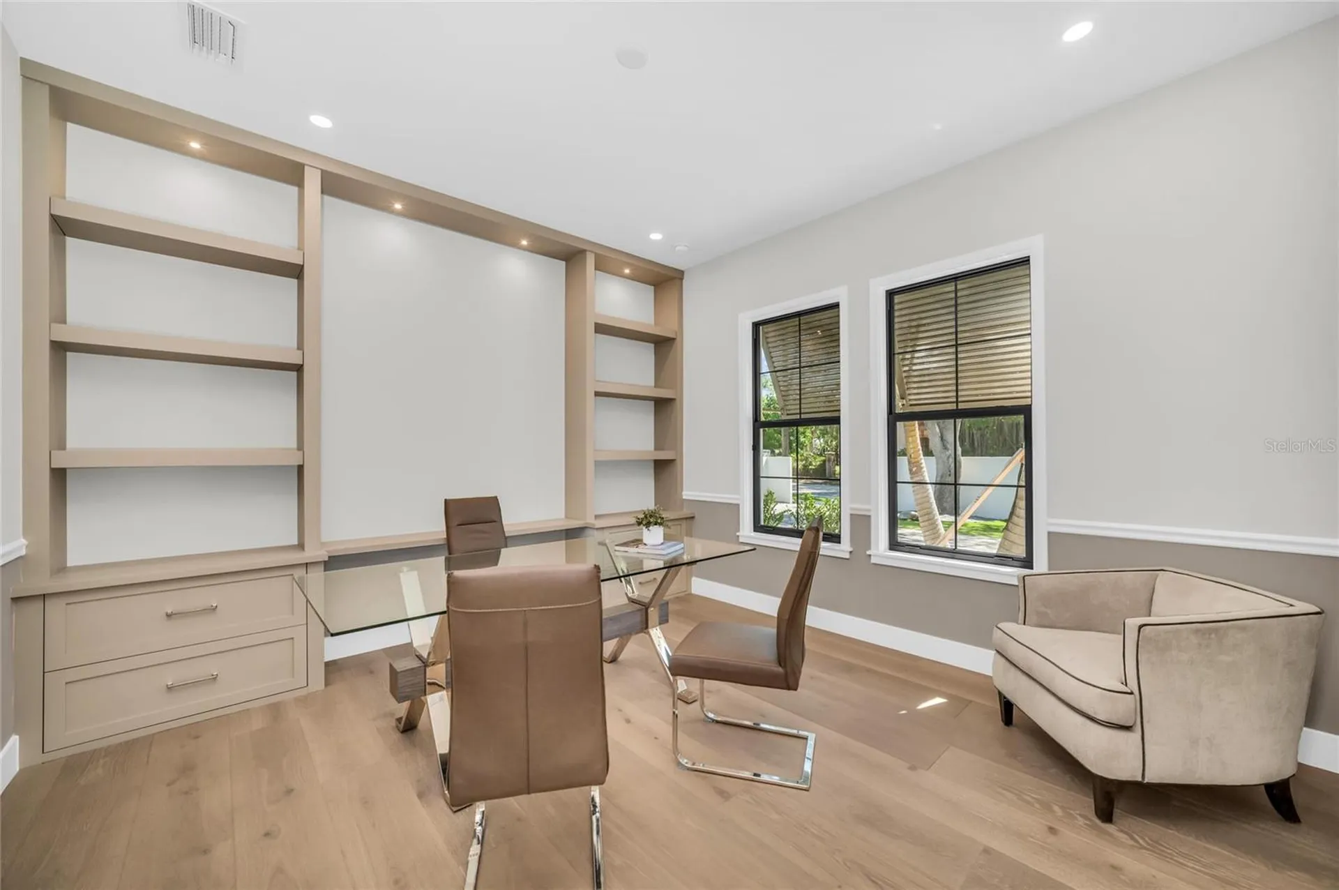 1516 S Orange Avenue Sarasota FL 34239