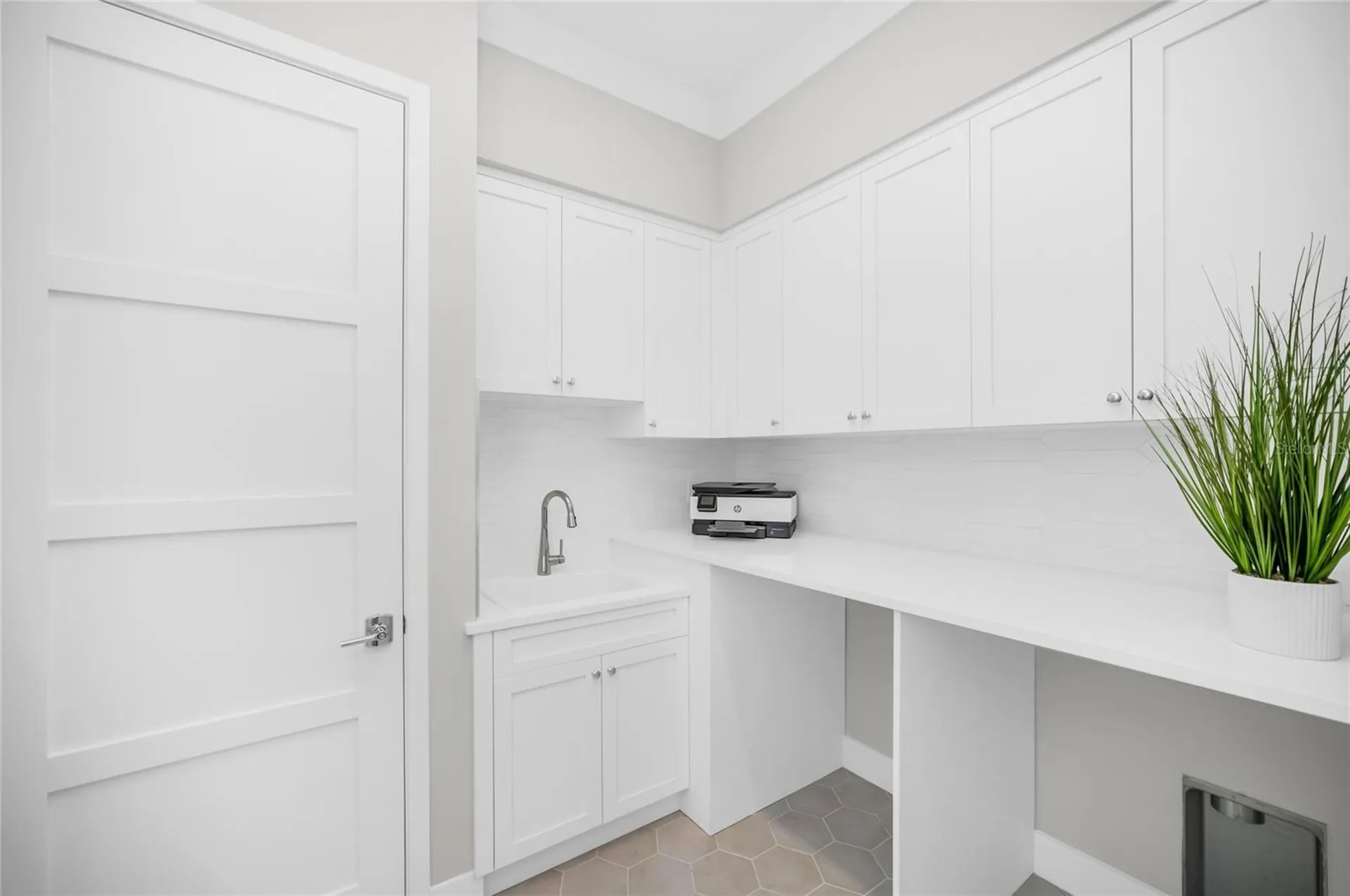 1516 S Orange Avenue Sarasota FL 34239