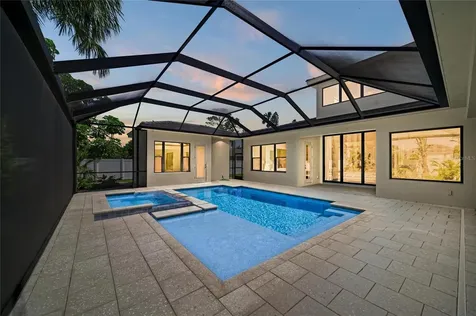 1516 S Orange Avenue Sarasota FL 34239