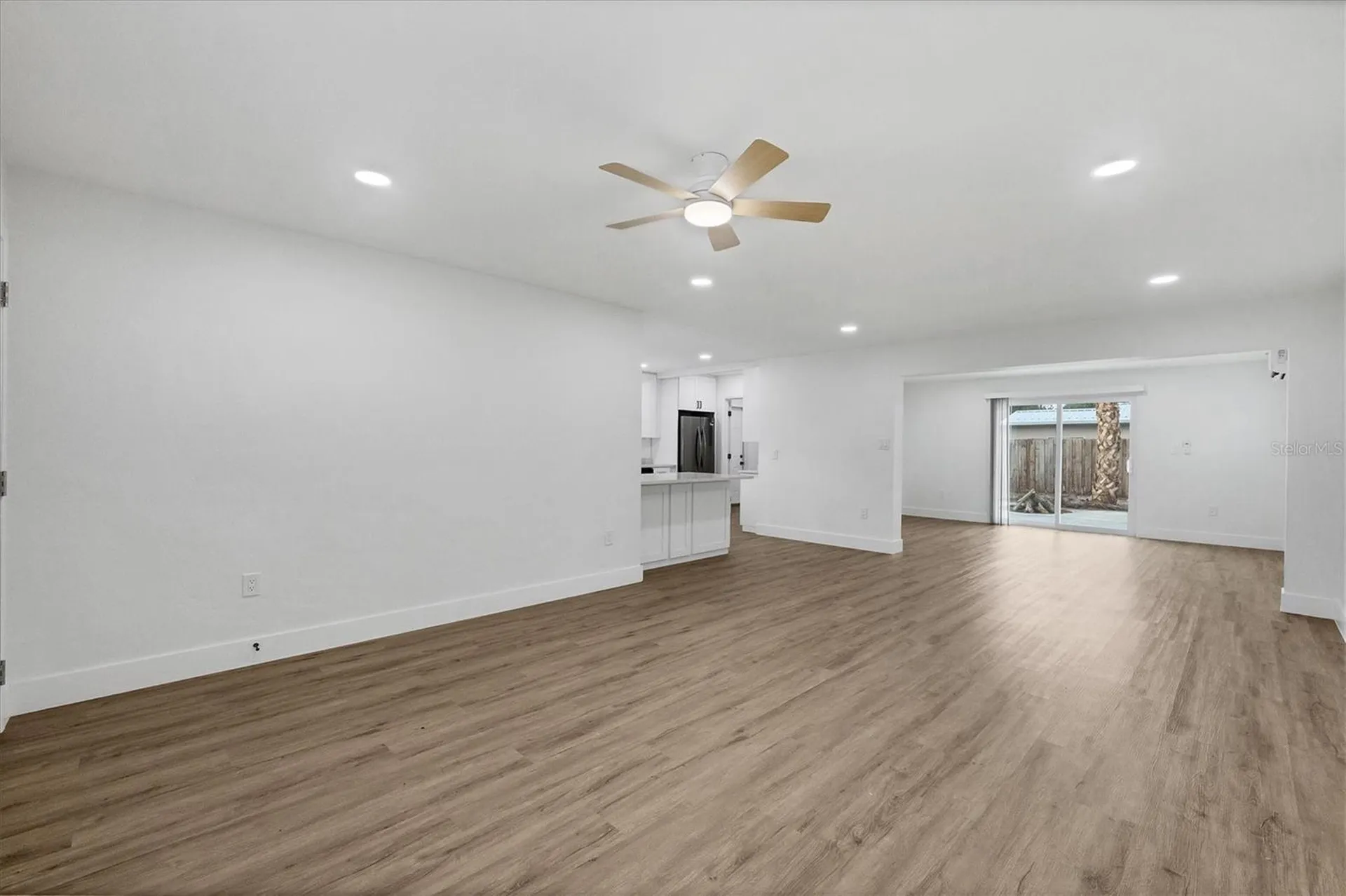 2711 Kilgore Place Sarasota FL 34235