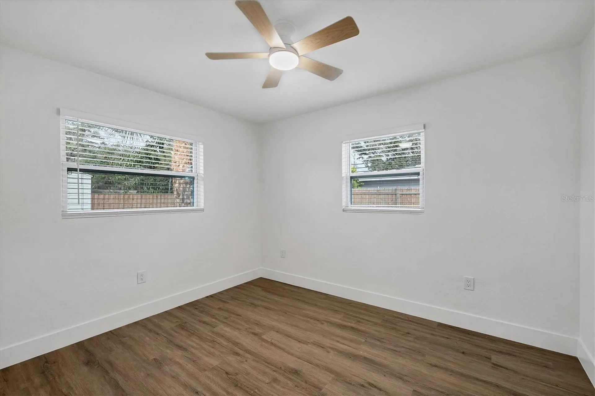 2711 Kilgore Place Sarasota FL 34235