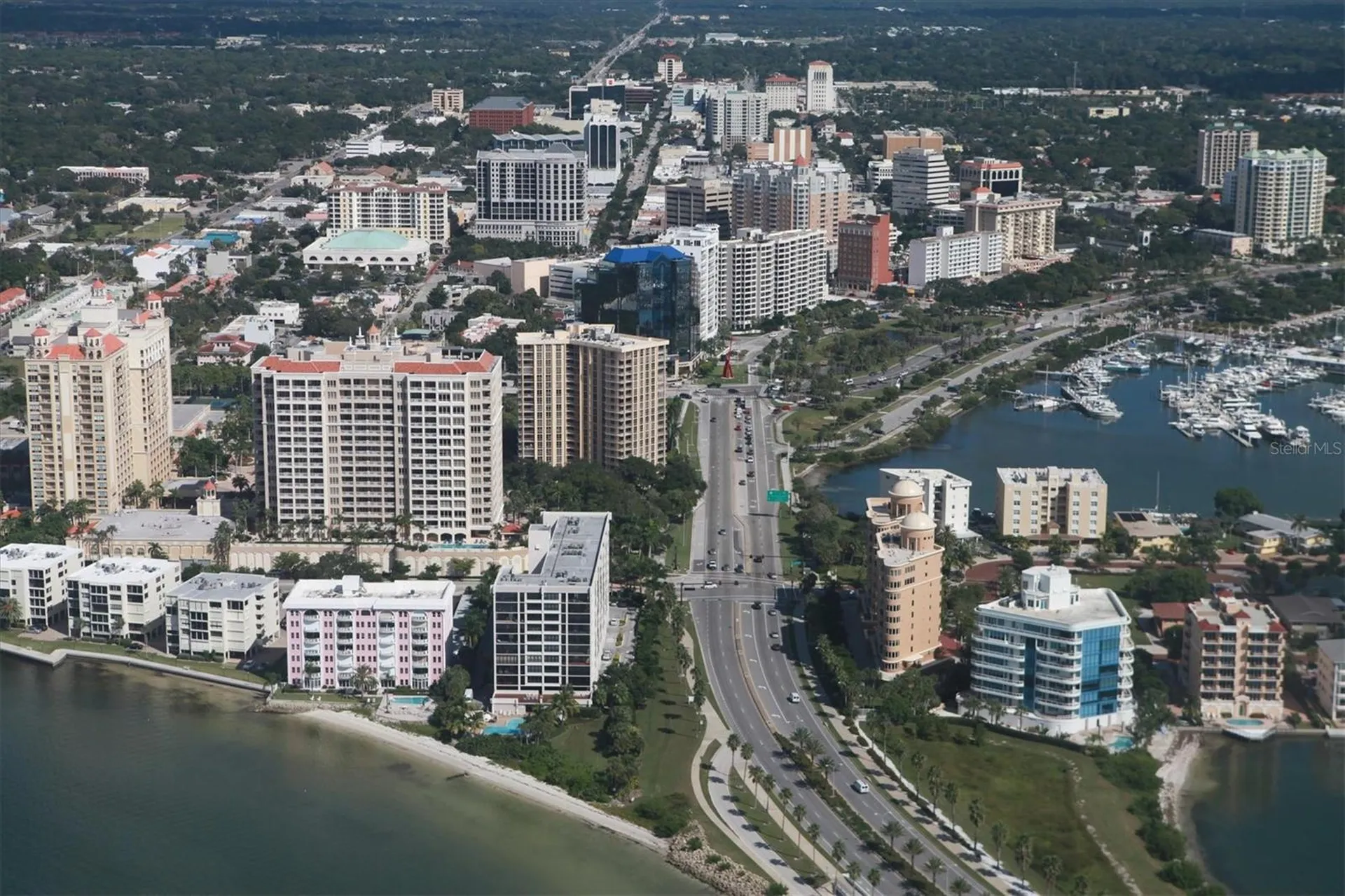2711 Kilgore Place Sarasota FL 34235