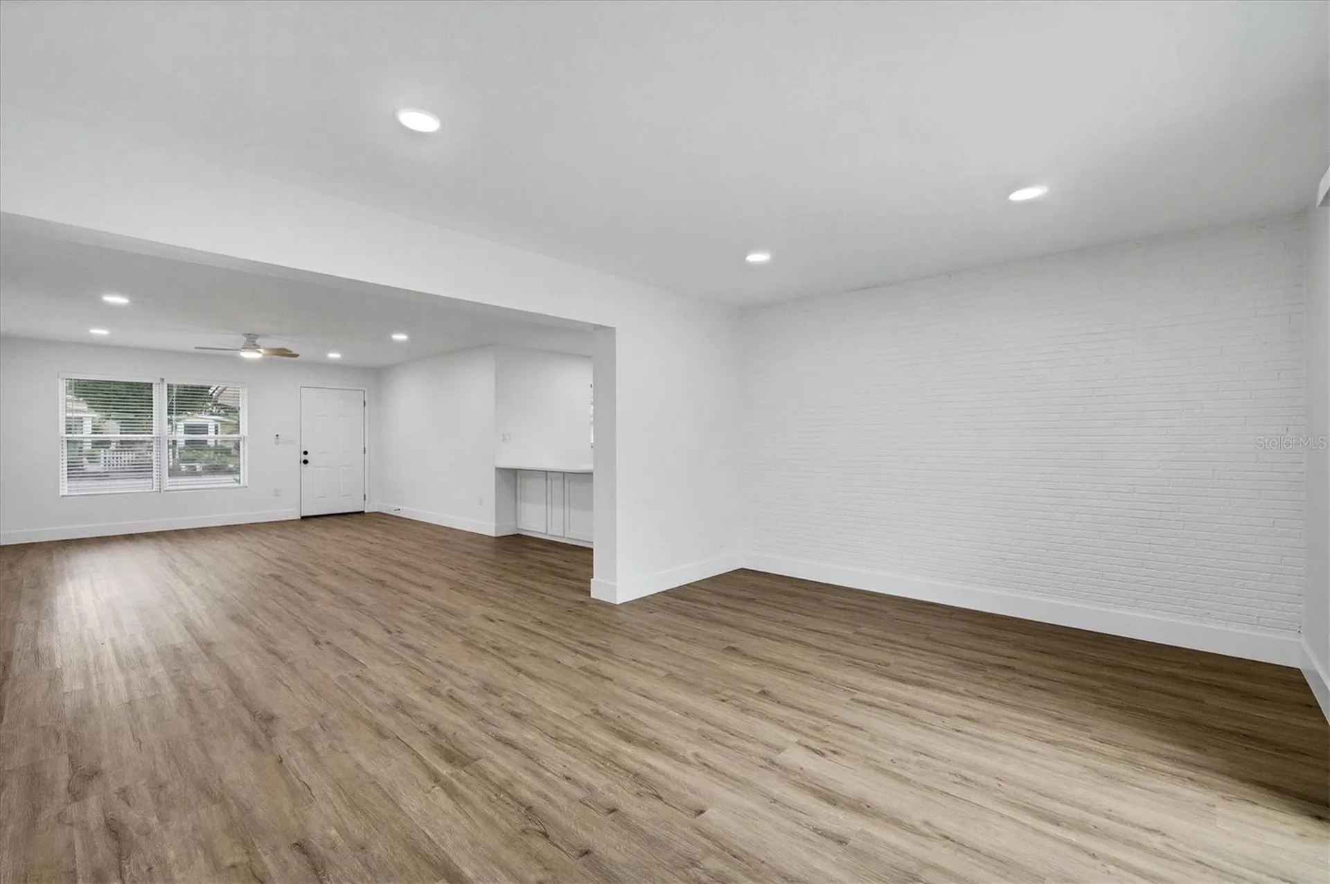 2711 Kilgore Place Sarasota FL 34235