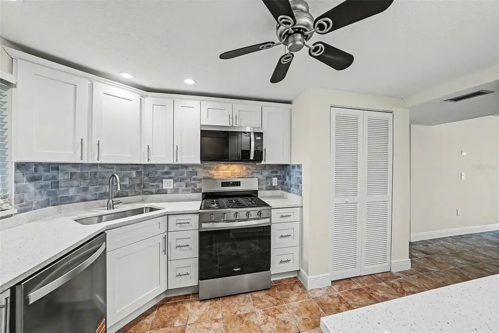 5980 Shore Boulevard S Gulfport FL 33707