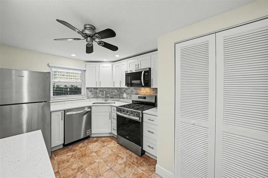 5980 Shore Boulevard S Gulfport FL 33707