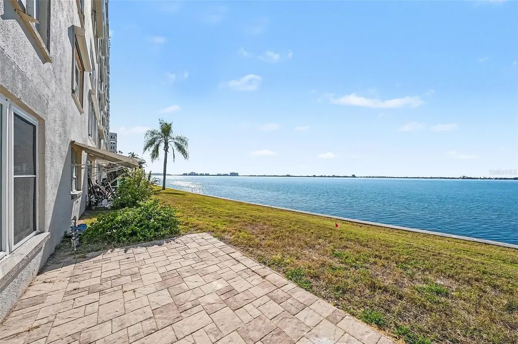 5980 Shore Boulevard S Gulfport FL 33707