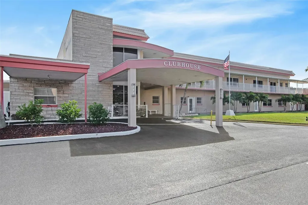 5980 Shore Boulevard S Gulfport FL 33707