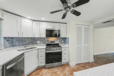 5980 Shore Boulevard S Gulfport FL 33707