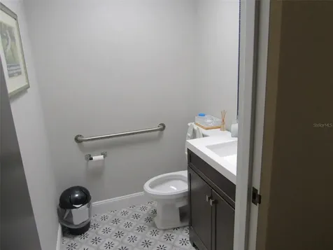 595 W Granada Boulevard Ormond Beach FL 32174