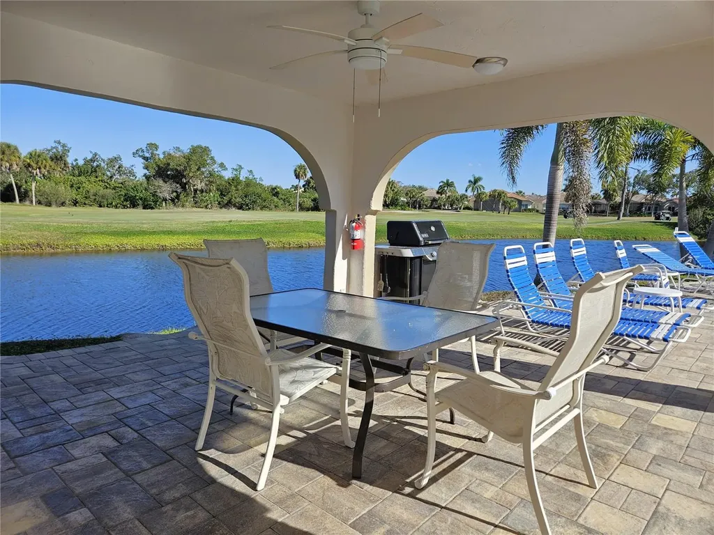 812 Capri Isles Boulevard Venice FL 34292