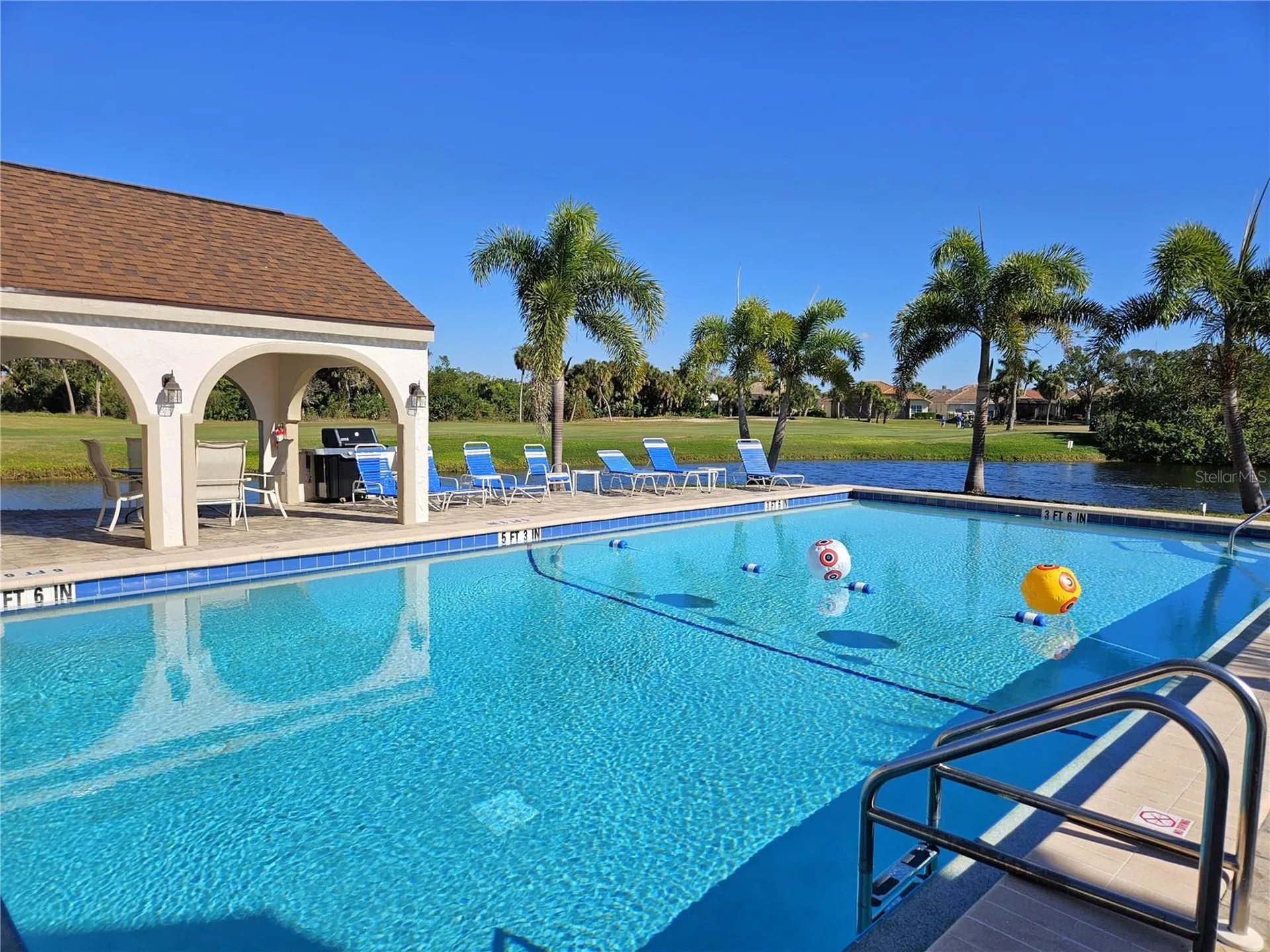 812 Capri Isles Boulevard Venice FL 34292