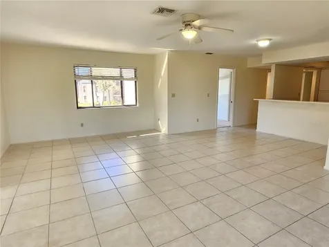 812 Capri Isles Boulevard Venice FL 34292