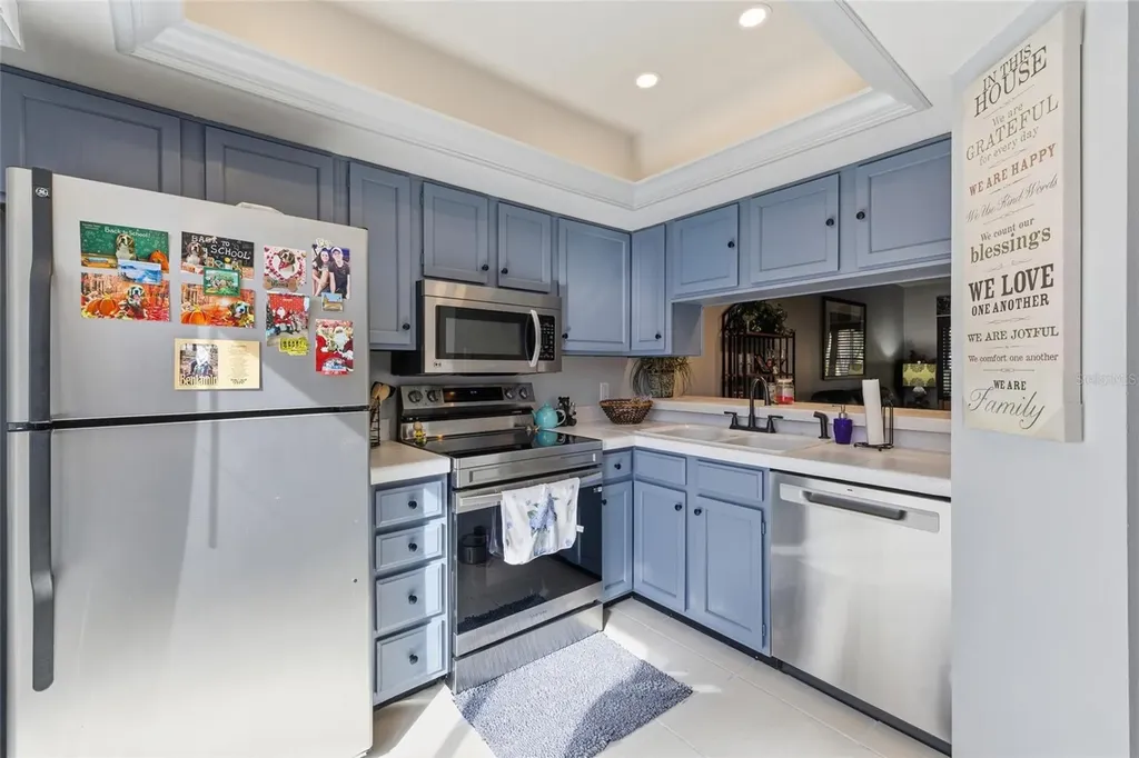 405 Woods Landing Trail Oldsmar FL 34677