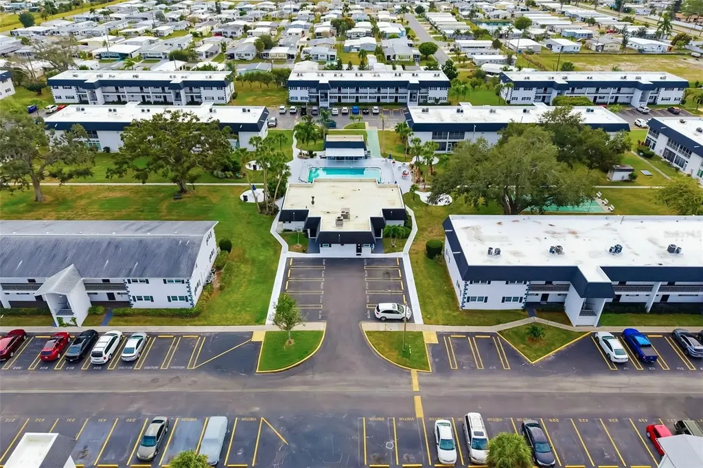 203 47th Avenue Drive W Bradenton FL 34207