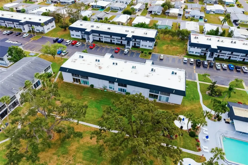 203 47th Avenue Drive W Bradenton FL 34207