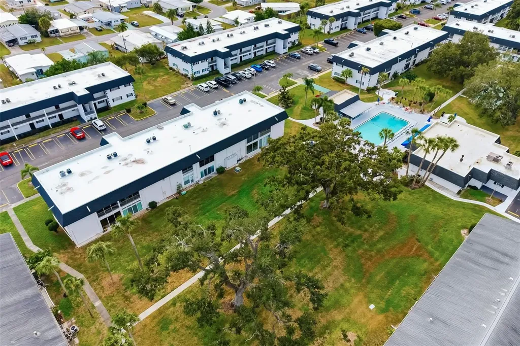 203 47th Avenue Drive W Bradenton FL 34207