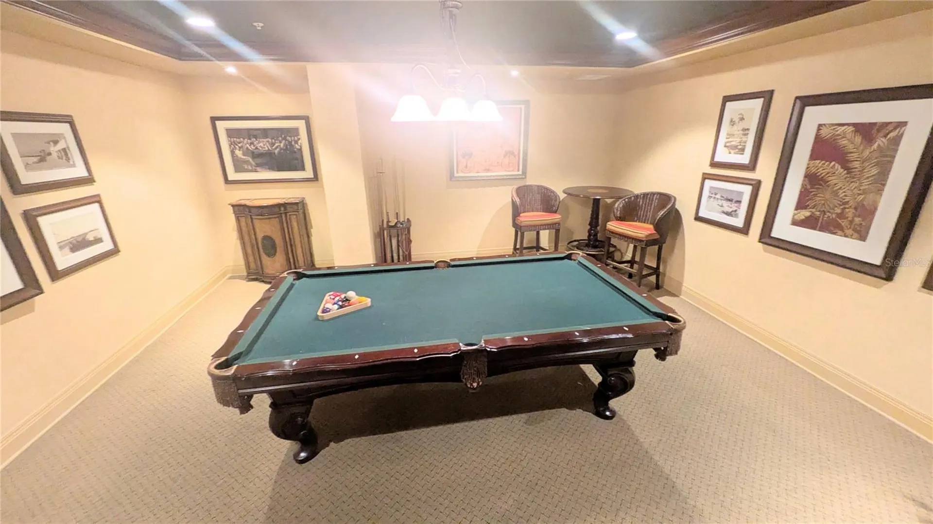 1064 N Tamiami Trail Sarasota FL 34236