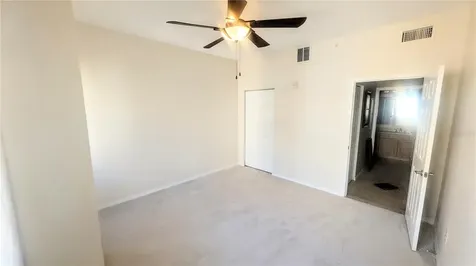 1064 N Tamiami Trail Sarasota FL 34236