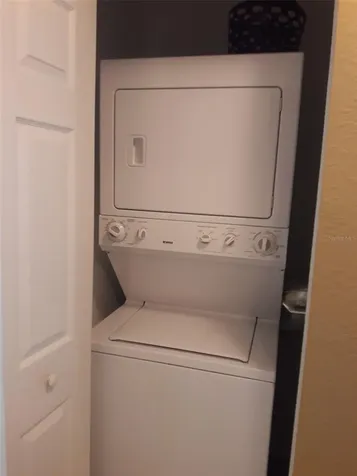 1064 N Tamiami Trail Sarasota FL 34236