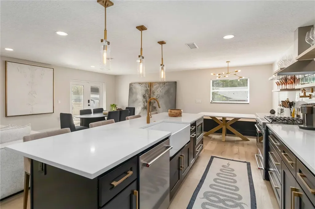 8124 Laurel Tree Drive Orlando FL 32819