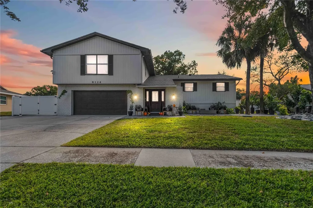 8124 Laurel Tree Drive Orlando FL 32819