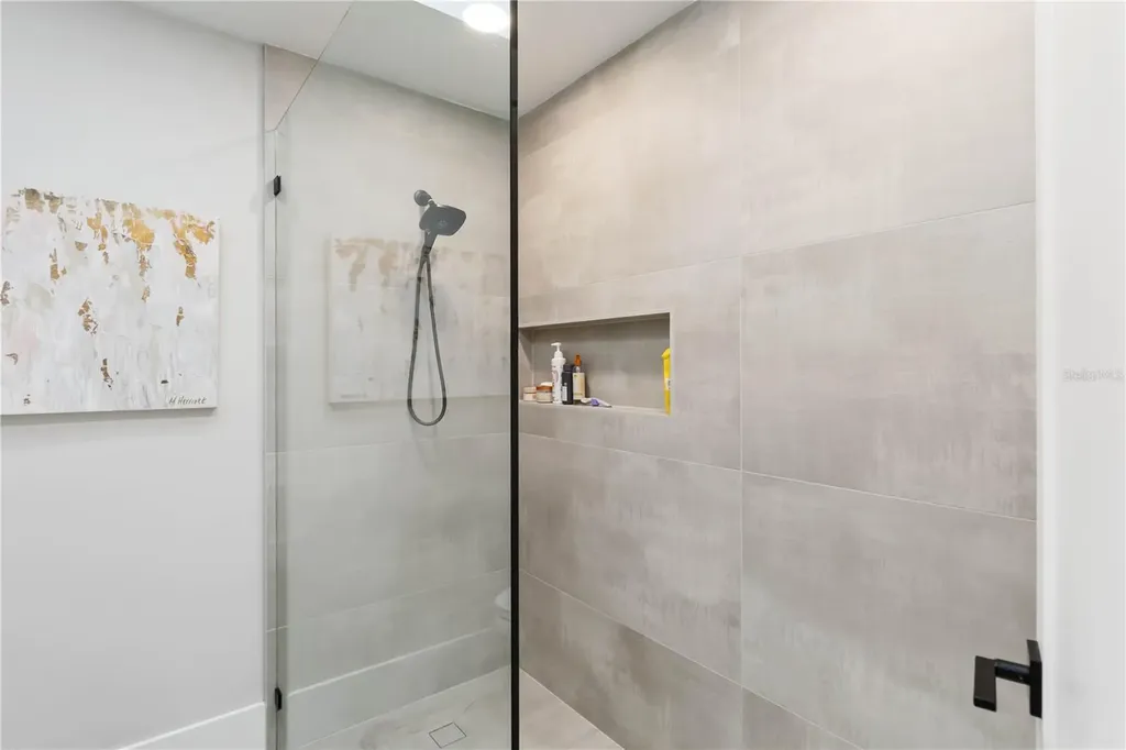8124 Laurel Tree Drive Orlando FL 32819