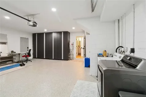 8124 Laurel Tree Drive Orlando FL 32819