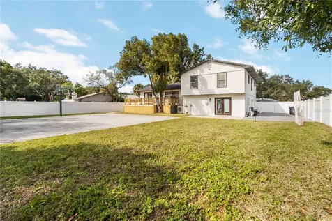 8124 Laurel Tree Drive Orlando FL 32819