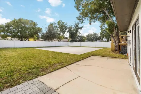 8124 Laurel Tree Drive Orlando FL 32819
