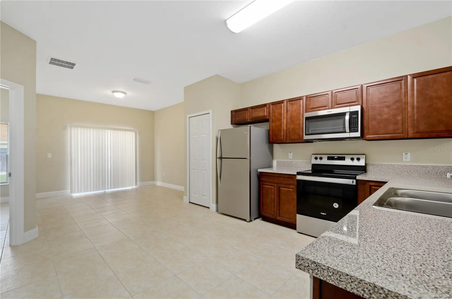 411 Blackbird Way Kissimmee FL 34759