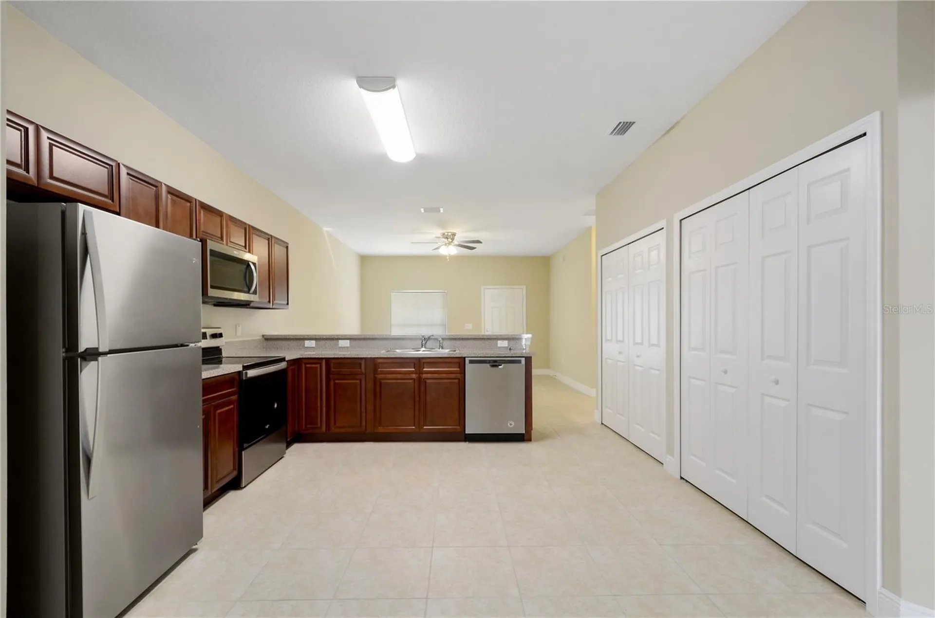 411 Blackbird Way Kissimmee FL 34759