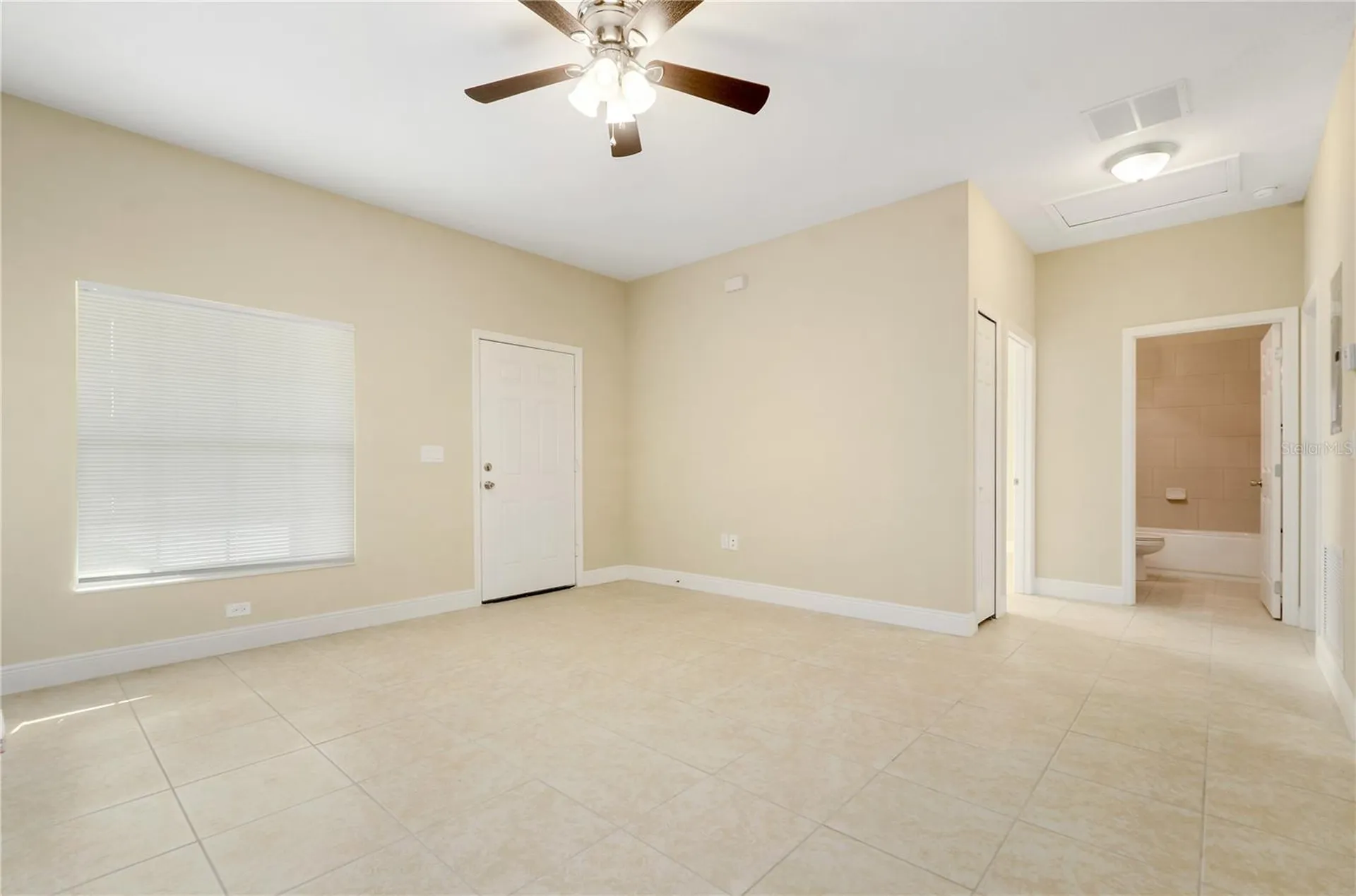 411 Blackbird Way Kissimmee FL 34759