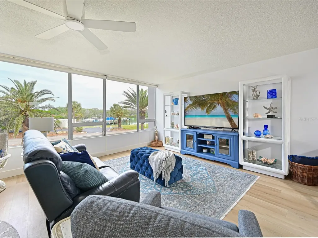 100 Sands Point Road Longboat Key FL 34228