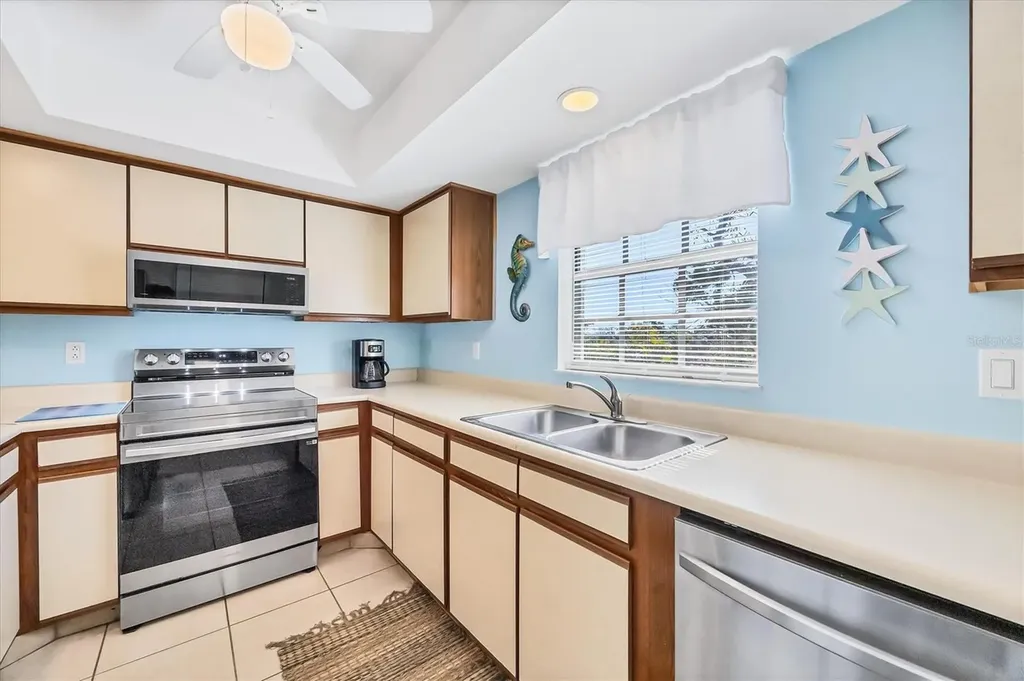 1531 Placida Road Englewood FL 34223