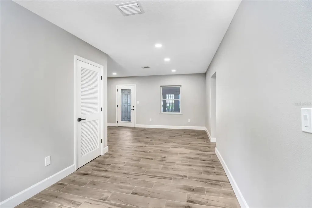 4018 S West Shore Boulevard Tampa FL 33611