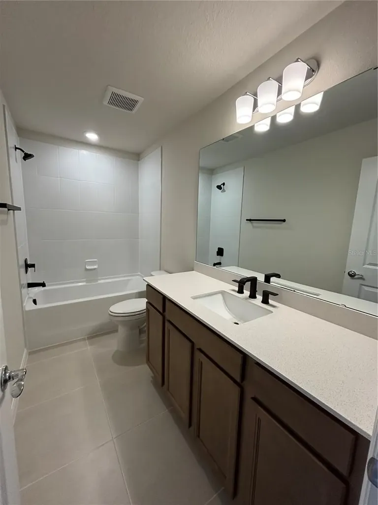 10131 Hadley Street Orlando FL 32829