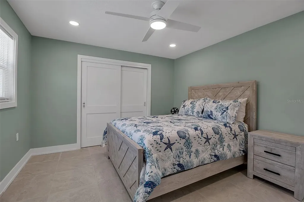 713 Saint Judes Drive S Longboat Key FL 34228