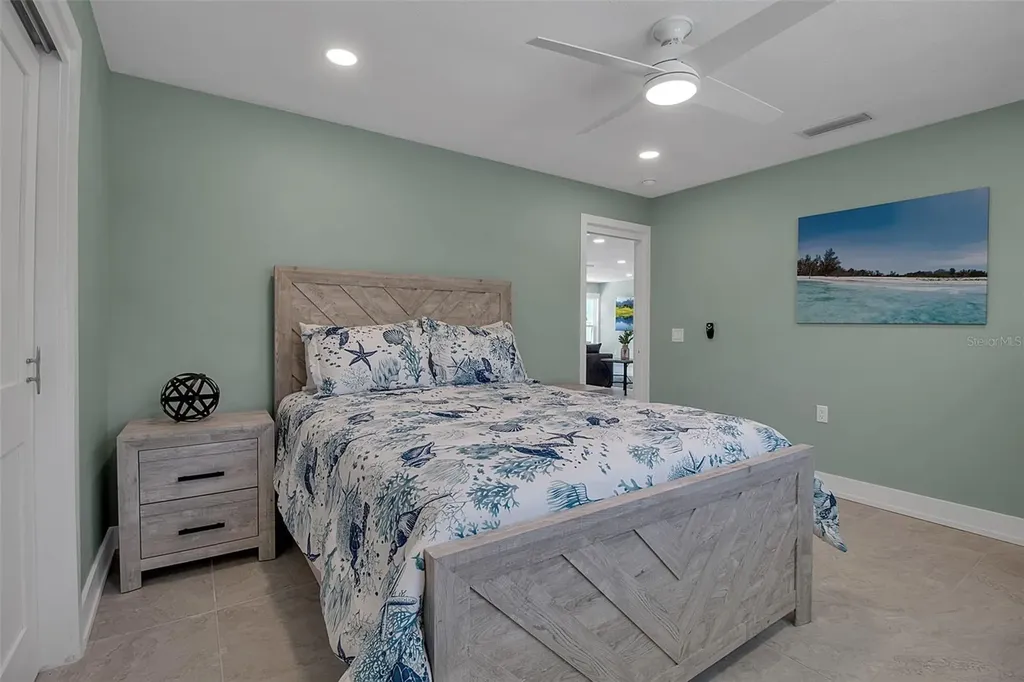 713 Saint Judes Drive S Longboat Key FL 34228