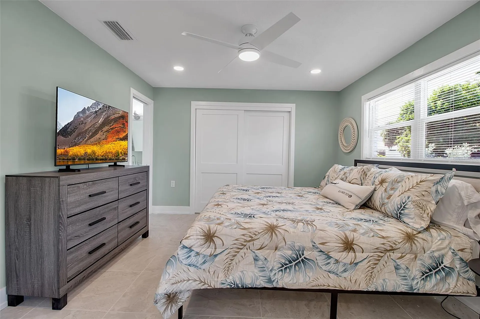 713 Saint Judes Drive S Longboat Key FL 34228