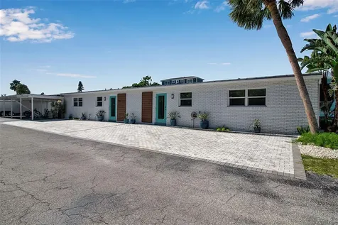 713 Saint Judes Drive S Longboat Key FL 34228