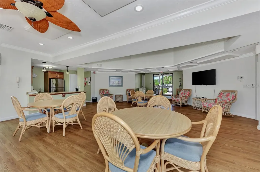 2950 N Beach Road Englewood FL 34223