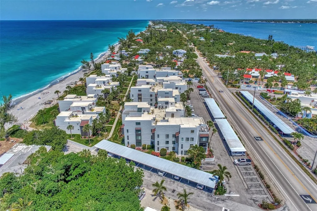 2950 N Beach Road Englewood FL 34223