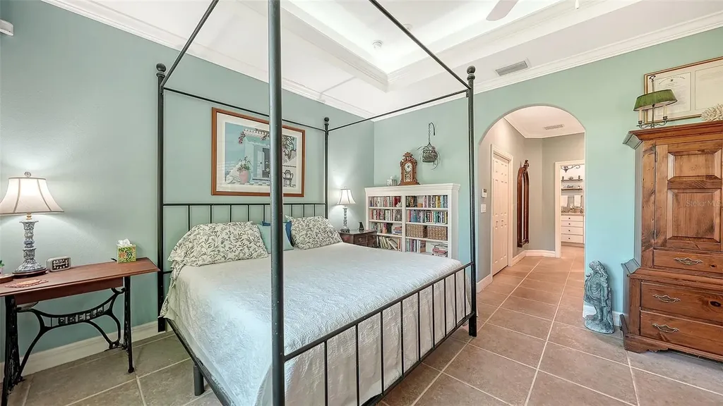 2529 Marblehead Drive Sarasota FL 34231